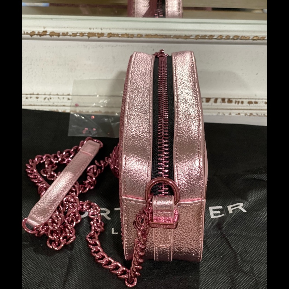 KURT GEIGER LONDON Kensington Small Patent Pink Rhinestone Leather Camera Bag - Picture 4 of 10